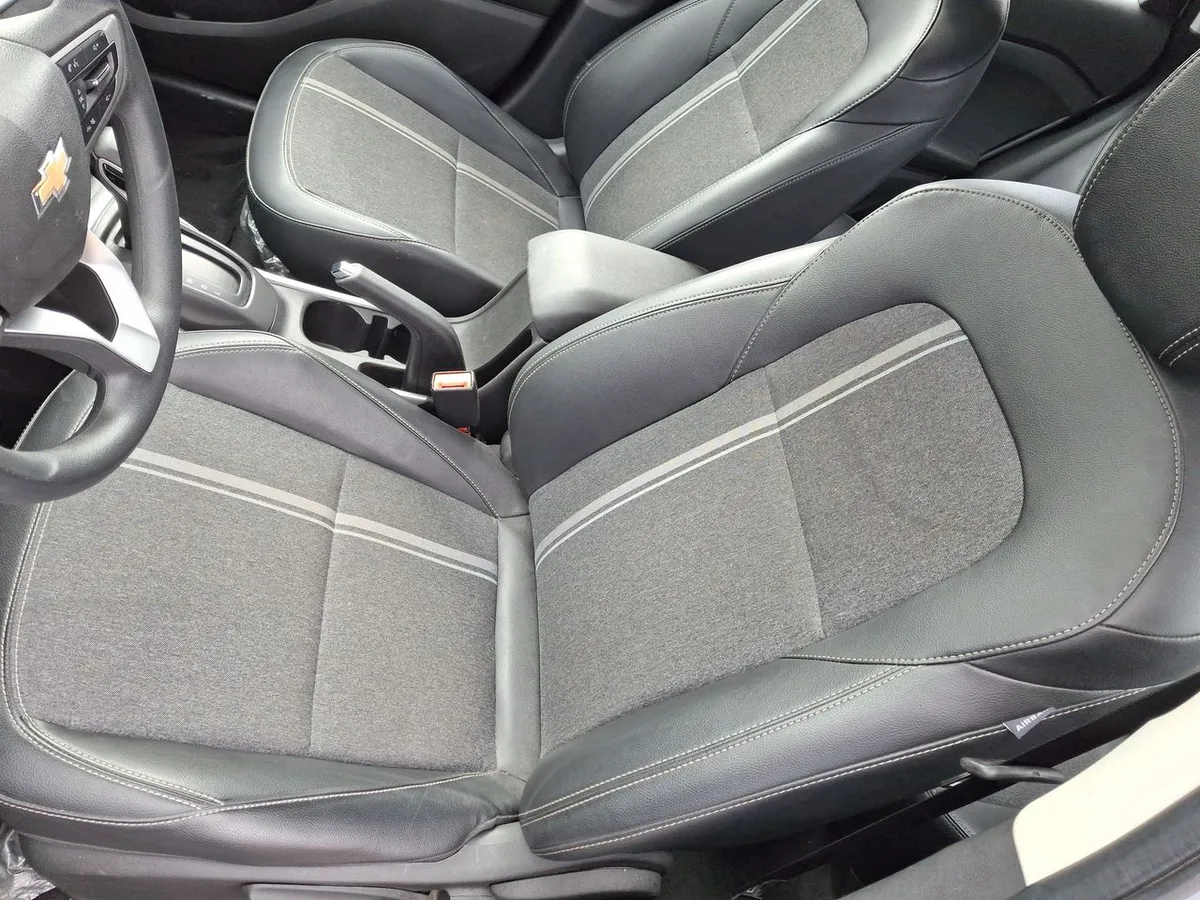 Chevrolet Tracker 1.2t Ltz Fwd At 5p año 2023