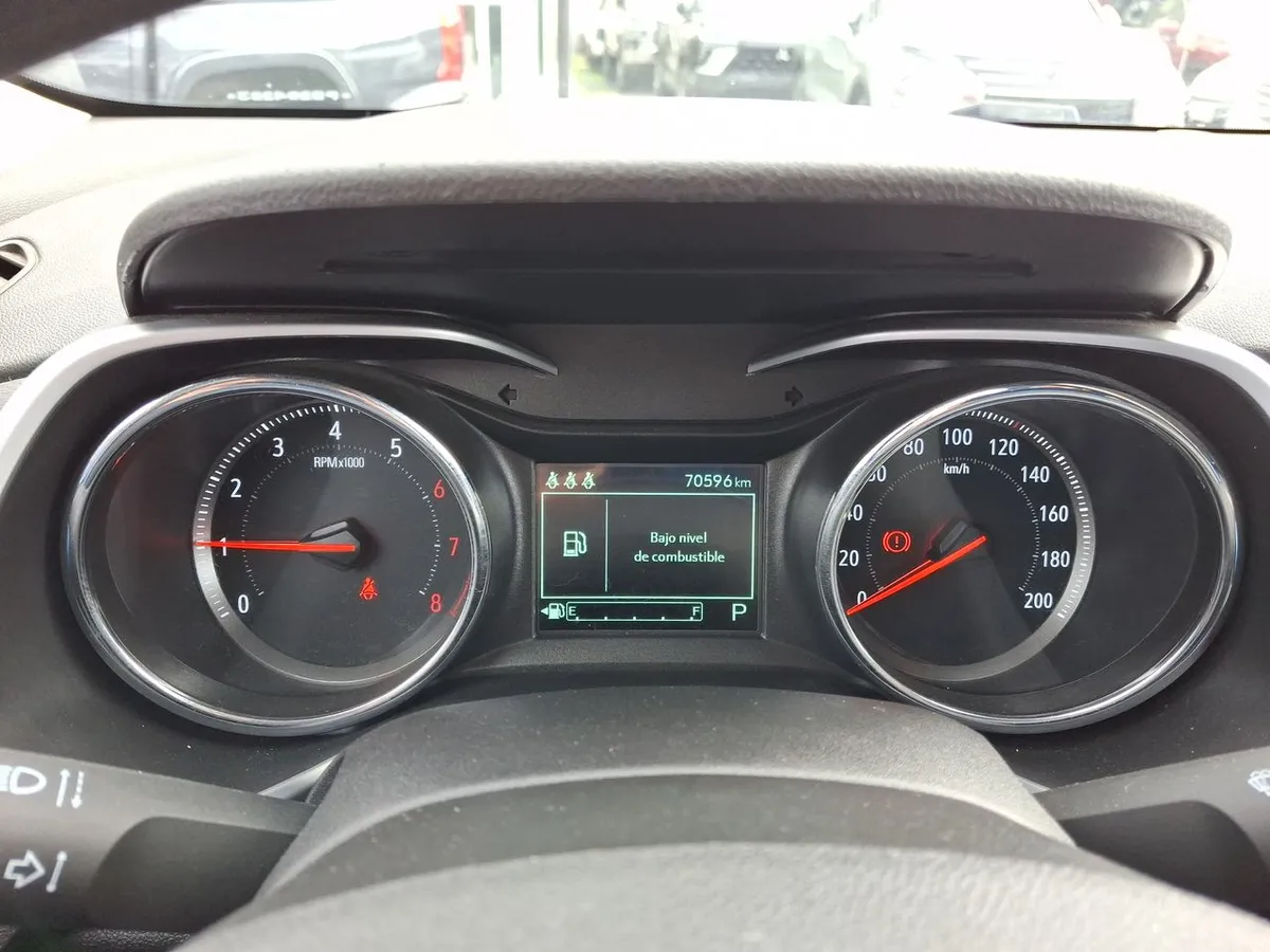 Chevrolet Tracker 1.2t Ltz Fwd At 5p año 2023