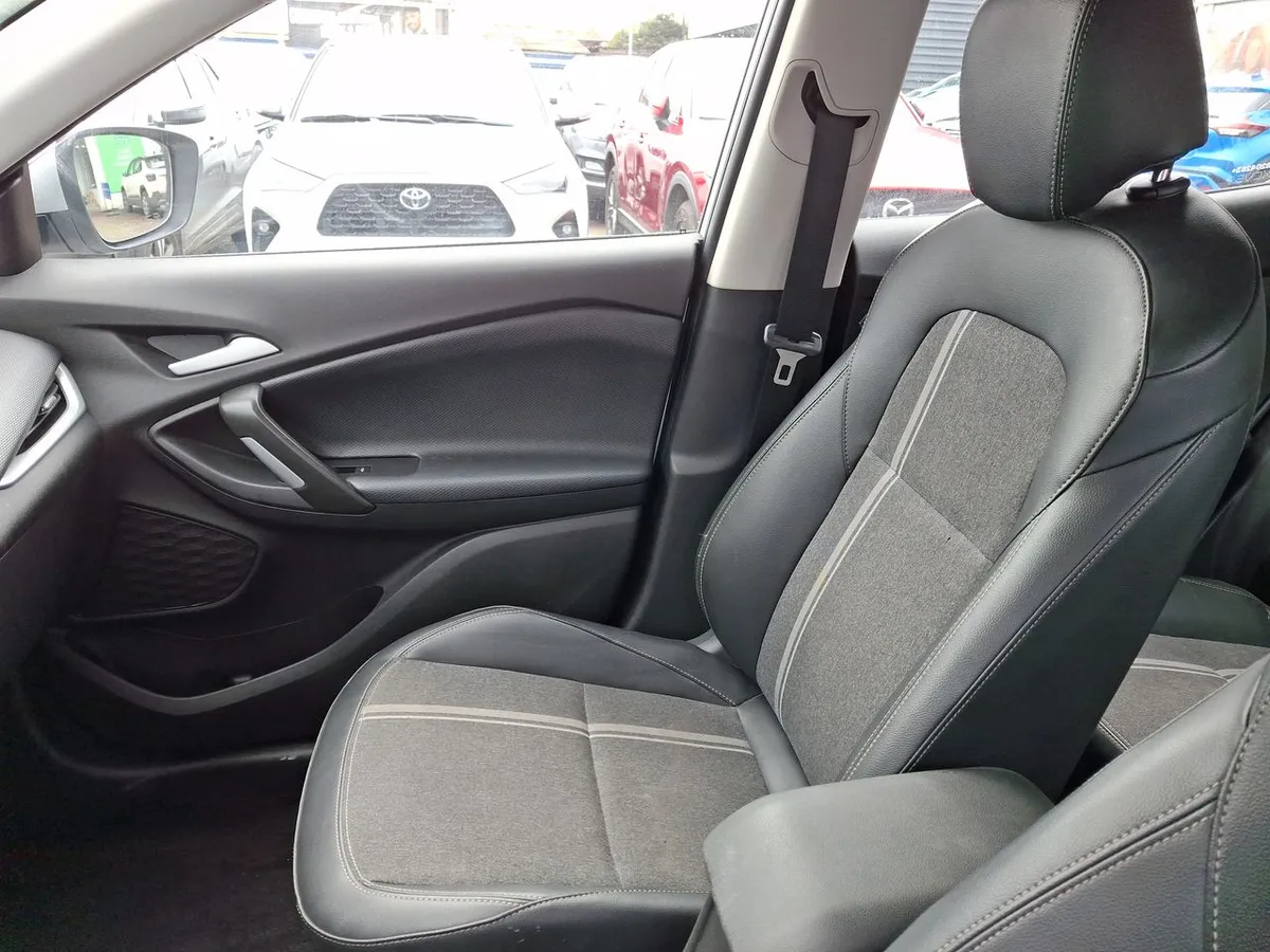 Chevrolet Tracker 1.2t Ltz Fwd At 5p año 2023