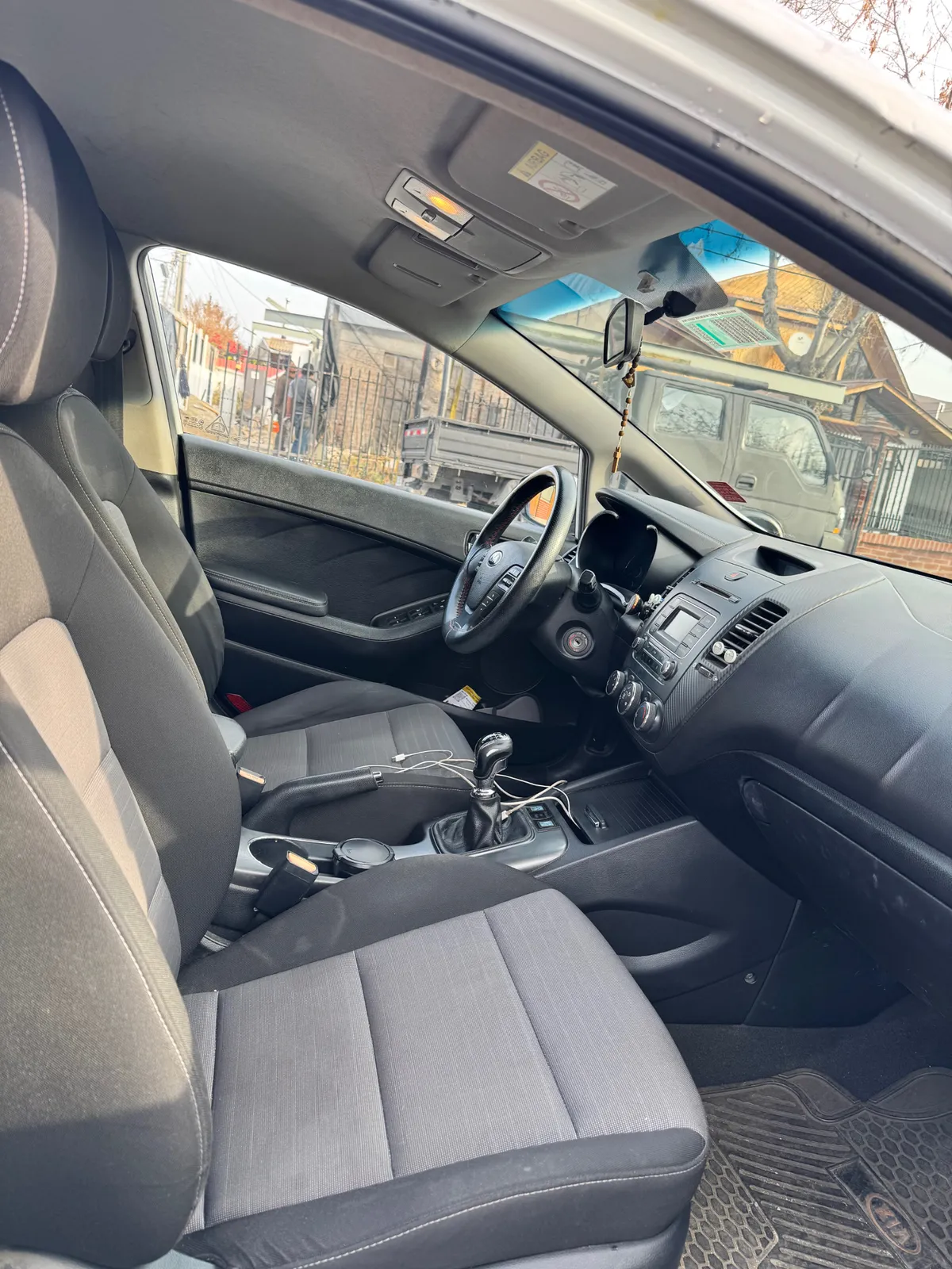 KIA MOTORS CERATO 1.6 Sx Ac Dab Abs Eurov Mt año 2015