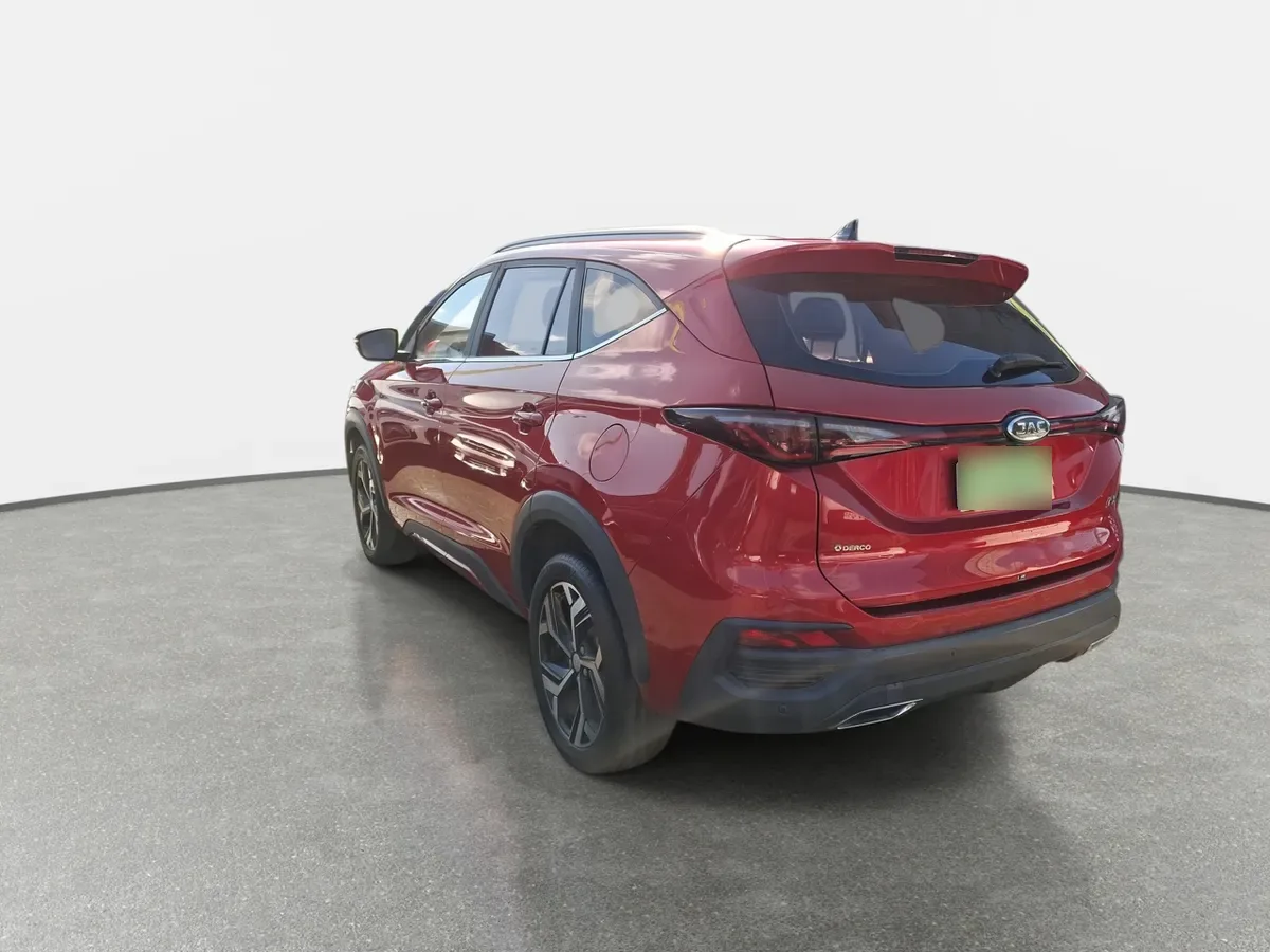 JAC Js8 1.5 Luxury Se 4x2 6mt 5p año 2023