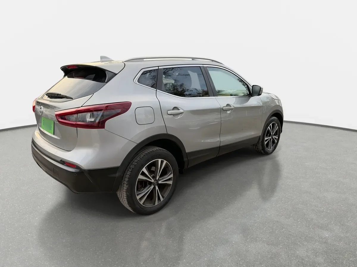 Nissan Qashqai 2.0 Advance 4x2 Mt 5p año 2021