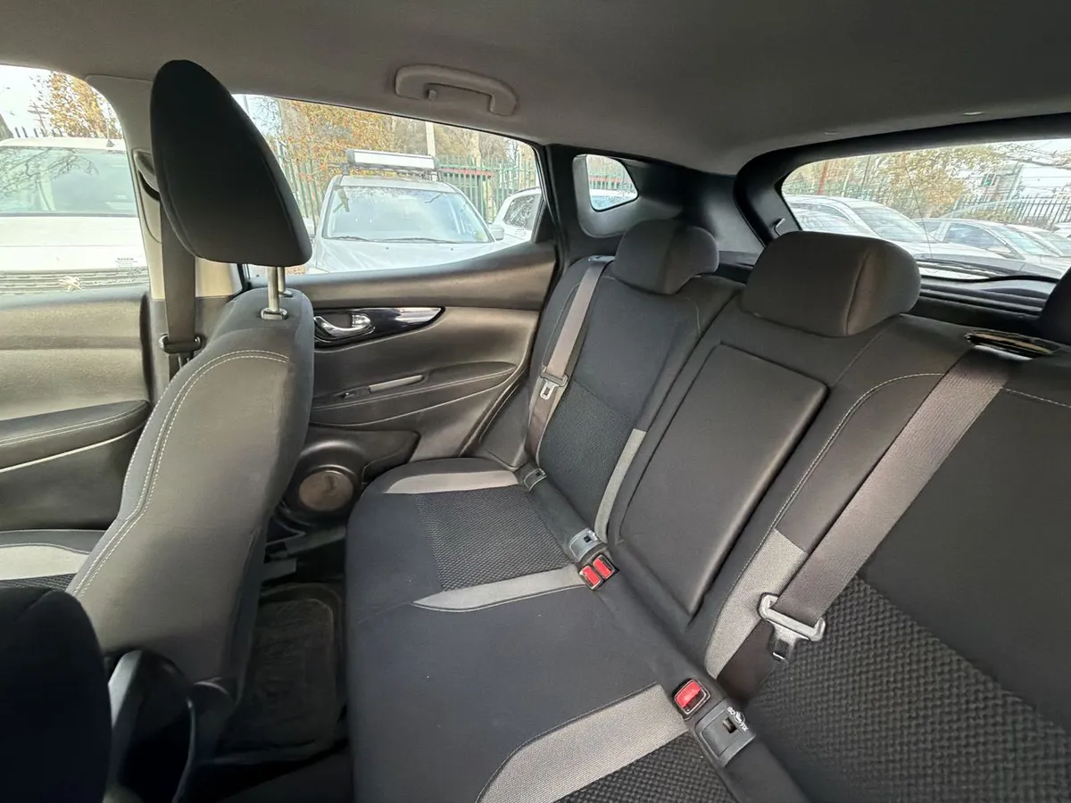 Nissan Qashqai 2.0 Advance 4x2 Mt 5p año 2021