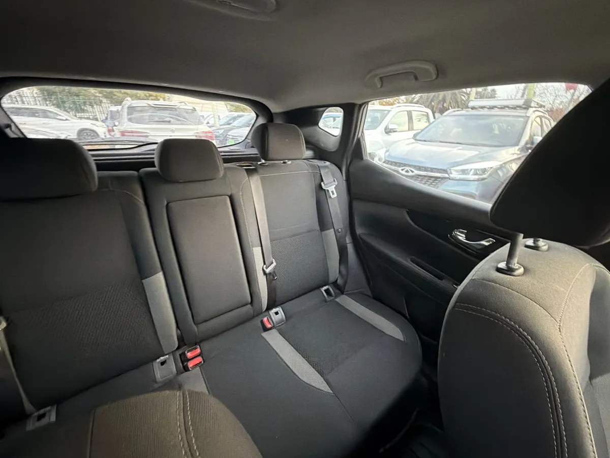 Nissan Qashqai 2.0 Advance 4x2 Mt 5p año 2021