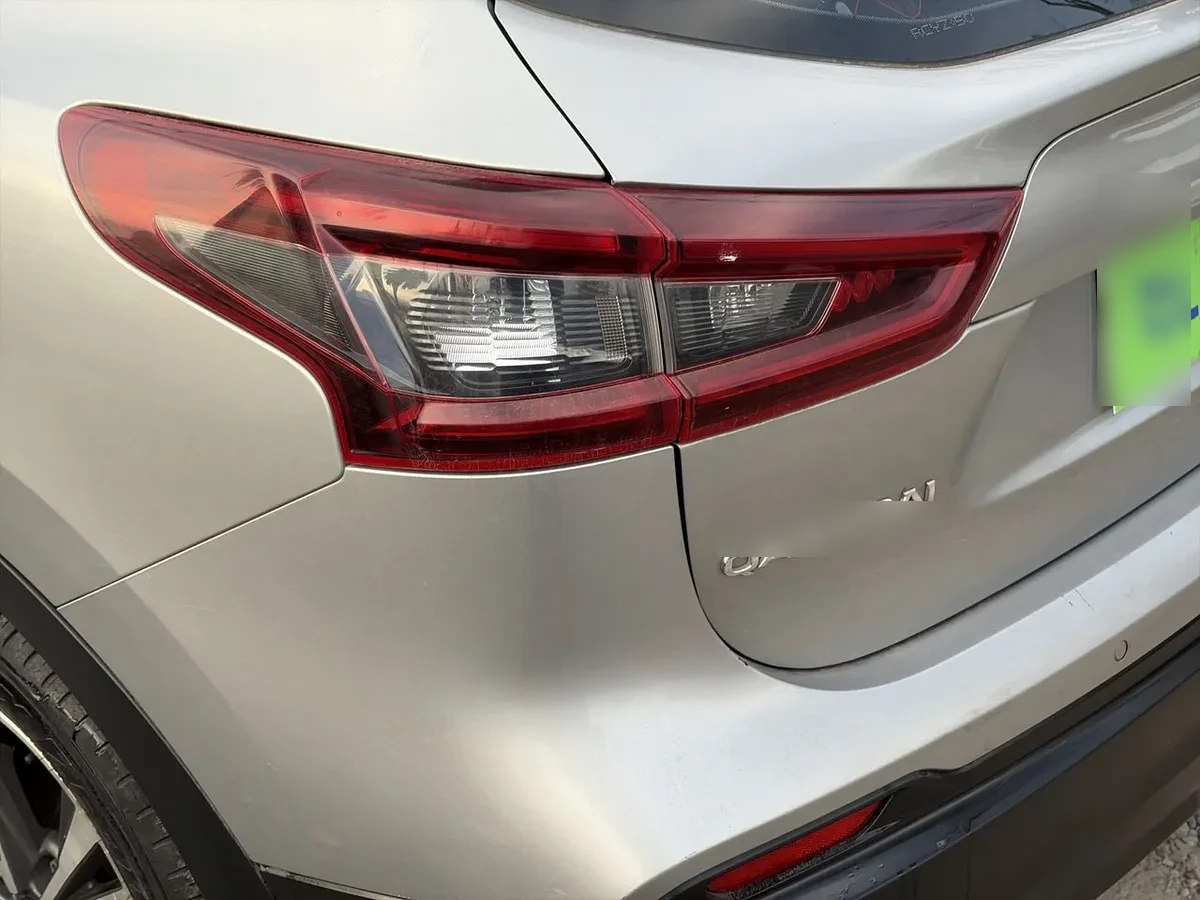 Nissan Qashqai 2.0 Advance 4x2 Mt 5p año 2021