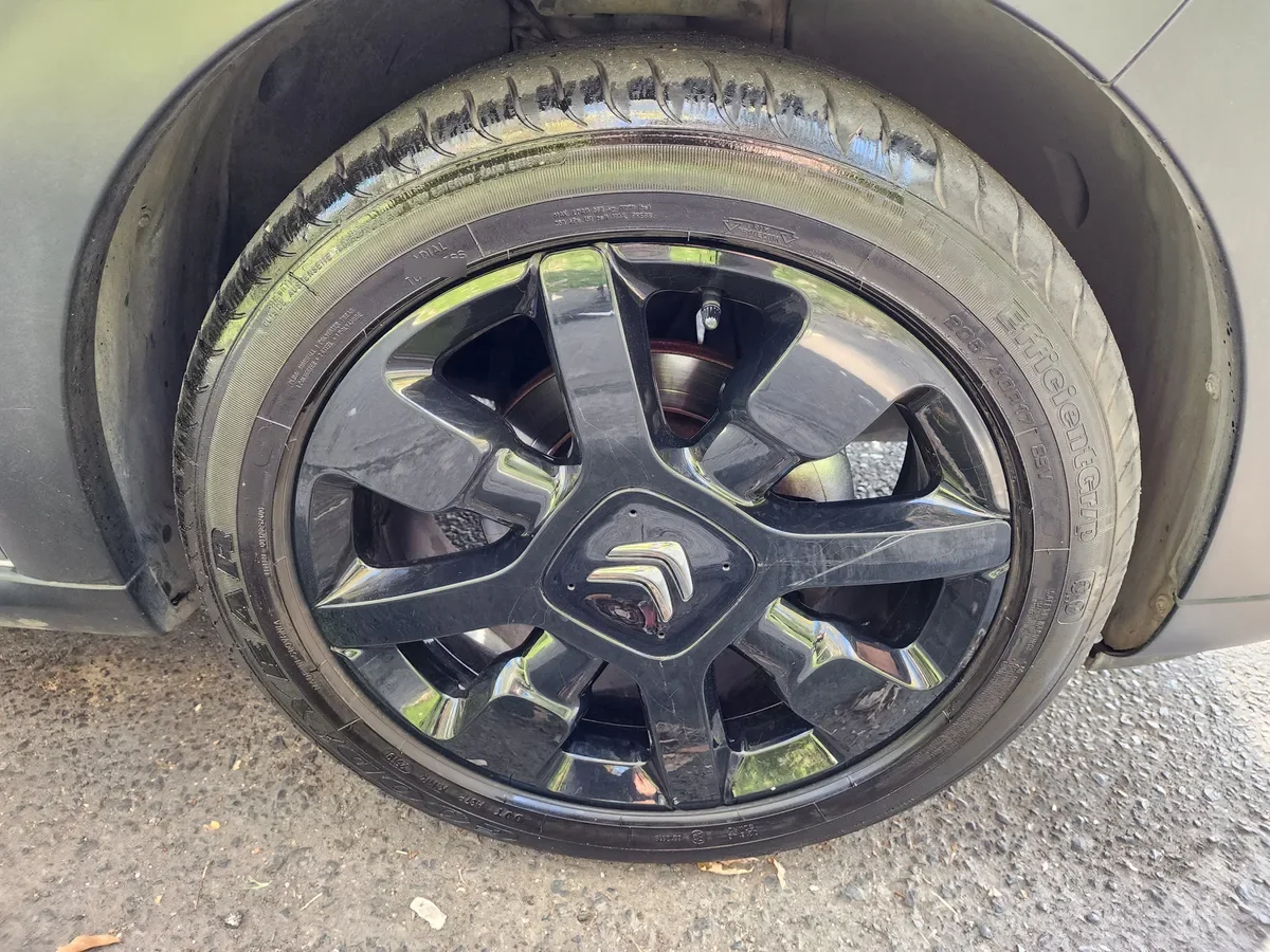 Citroen C-3 1.5 Bluehdi 100 S&s Shine Connectedcam Mt Diesel año 2020