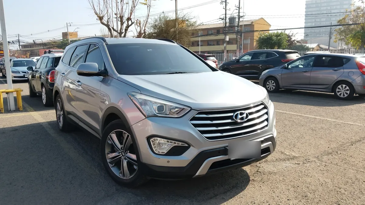 Hyundai Grand Santa Fe 2.2 Crdi Nc Gls Fu At Diesel año 2014