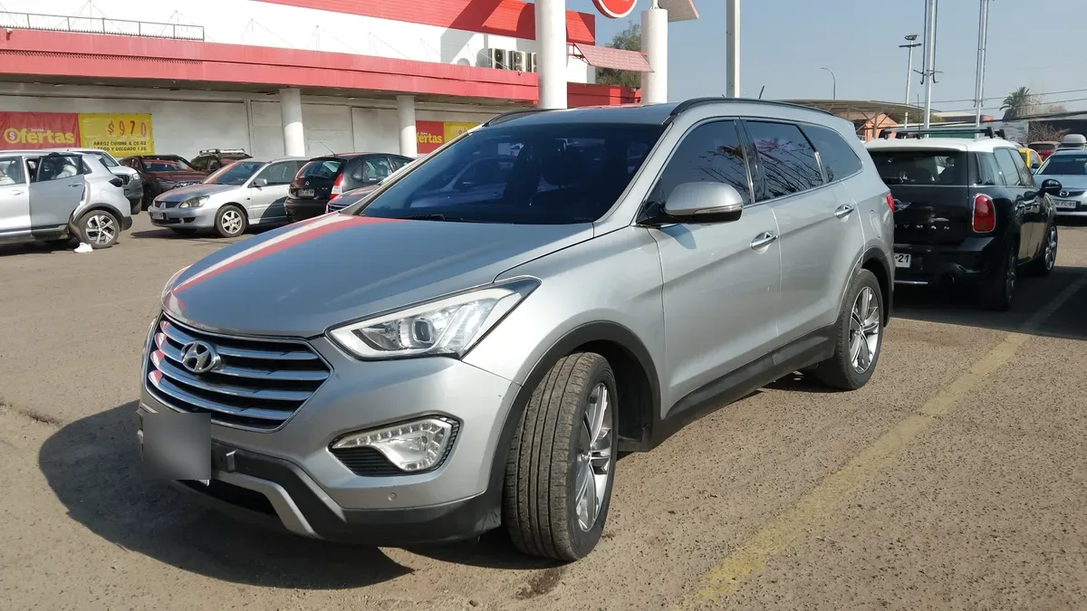 Hyundai Grand Santa Fe 2.2 Crdi Nc Gls Fu At Diesel año 2014