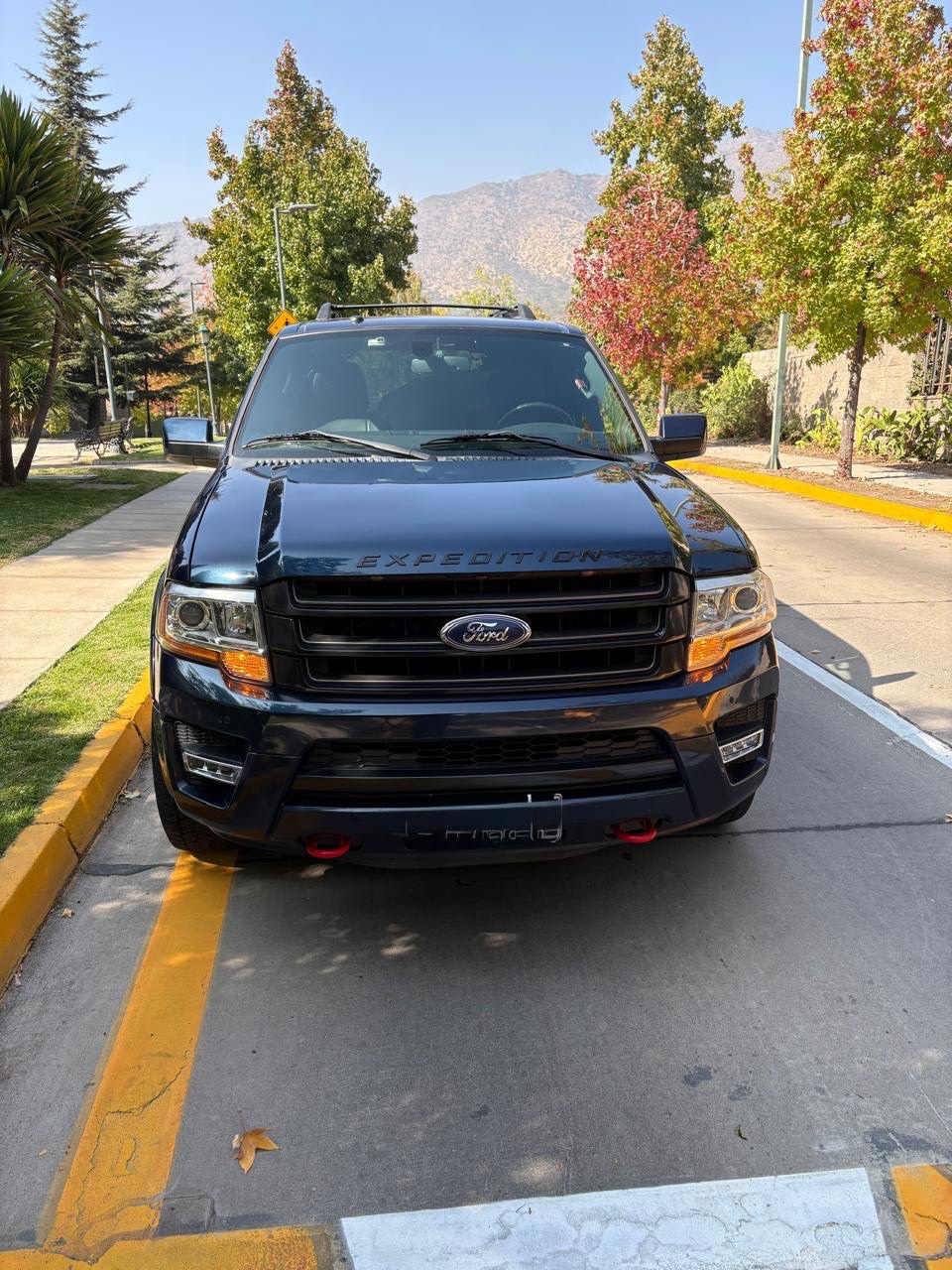 FORD EXPEDITION 3.5 Xlt At año 2018