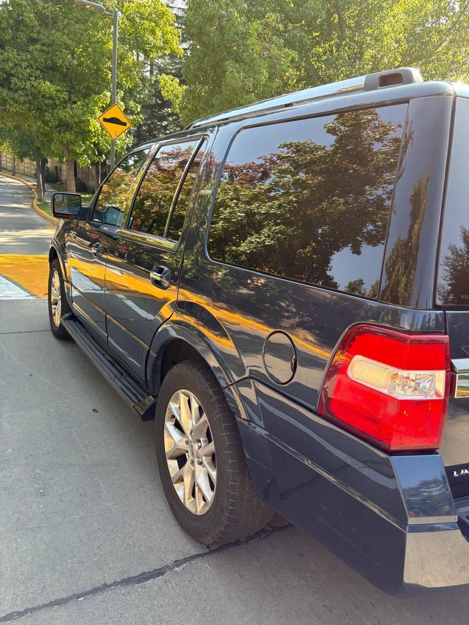 FORD EXPEDITION 3.5 Xlt At año 2018