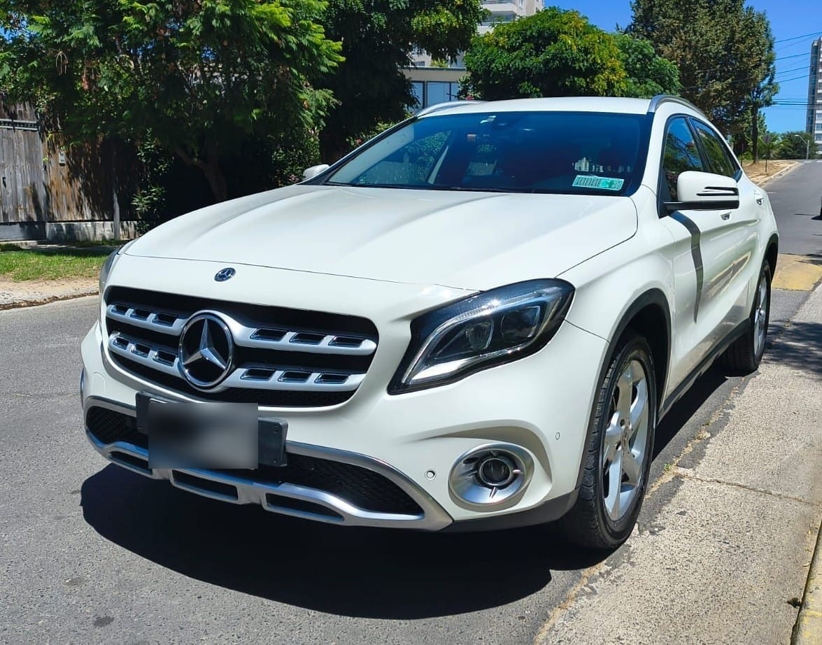 Mercedes Benz Gla200 2.1 At Diesel año 2018