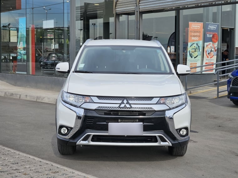 Mitsubishi Outlander Glx At 4x2 2.0 año 2023