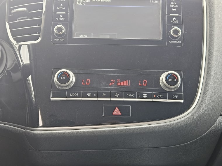 Mitsubishi Outlander Glx At 4x2 2.0 año 2023