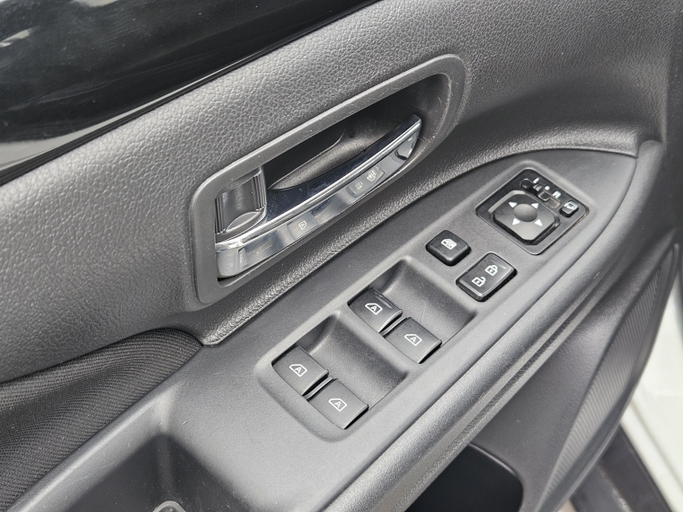 Mitsubishi Outlander Glx At 4x2 2.0 año 2023