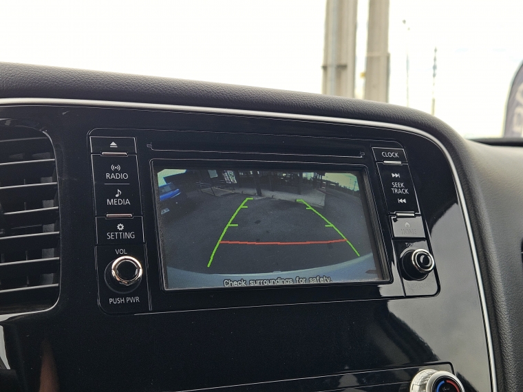 Mitsubishi Outlander Glx At 4x2 2.0 año 2023