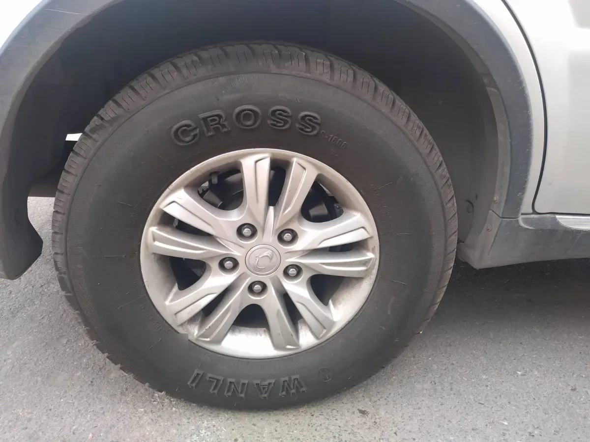 SSANGYONG REXTON 2.0 Mt Diesel año 2013