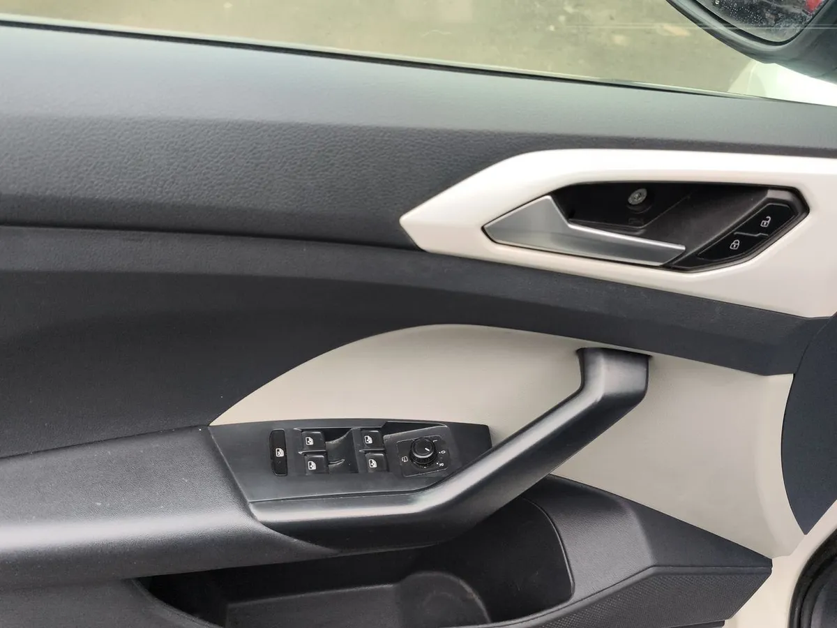 Volkswagen T-Cross 1.6 Highline 4x2 At 5p año 2019