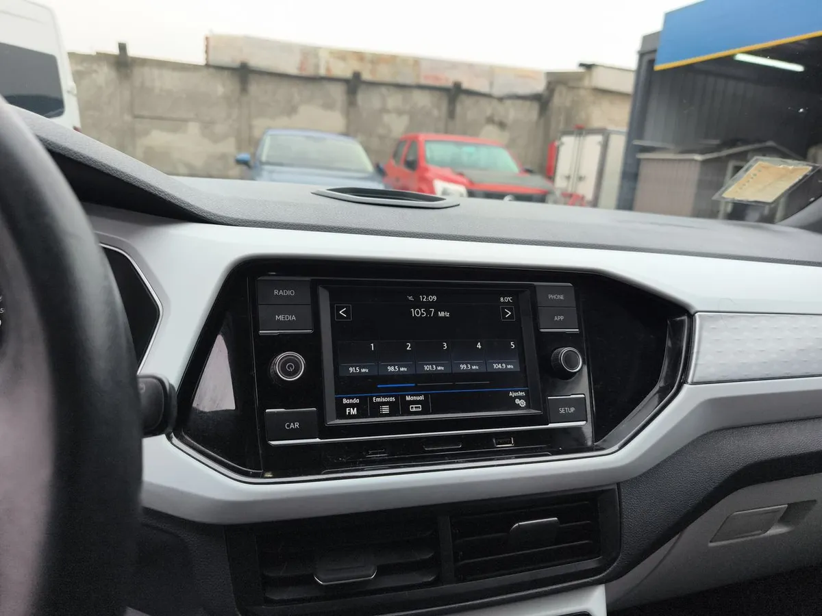 Volkswagen T-Cross 1.6 Highline 4x2 At 5p año 2019