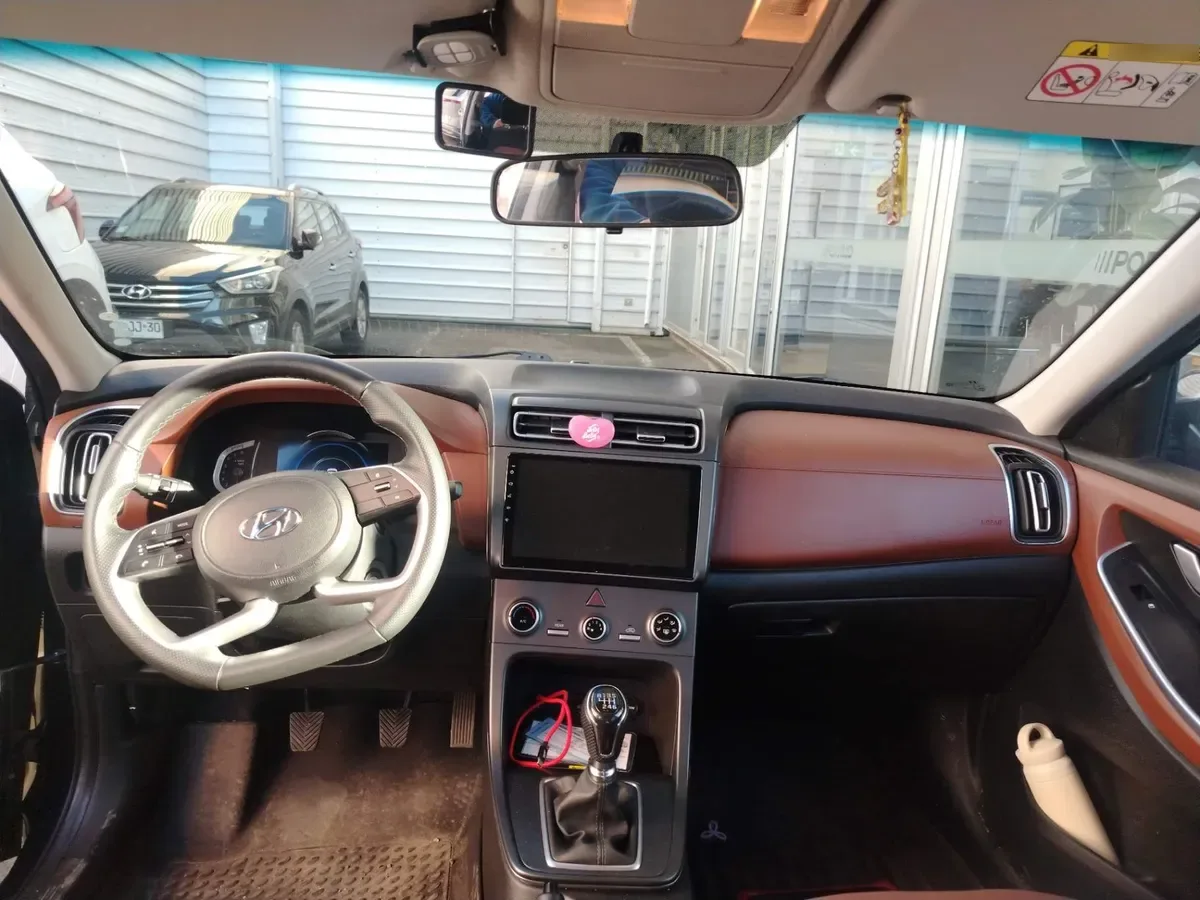 Hyundai Creta Grand 2.0 Plus Su2i 4x2 Mt 5p año 2025