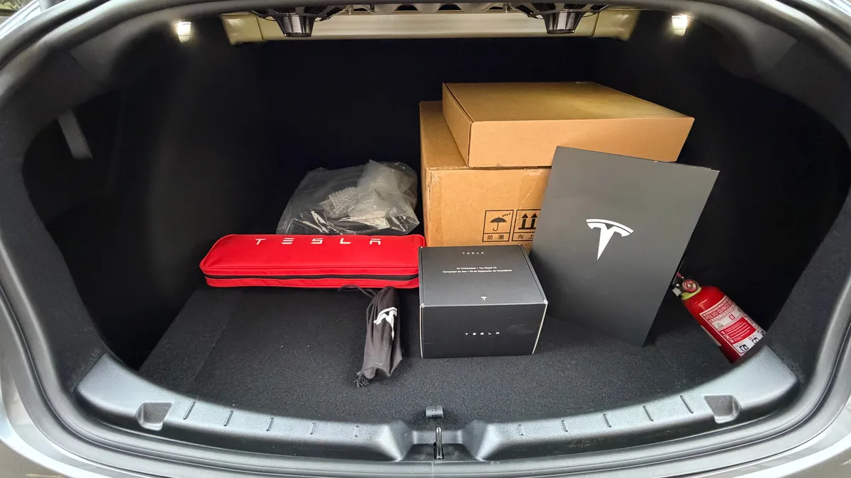 Tesla MODEL 3 Otra año 2026