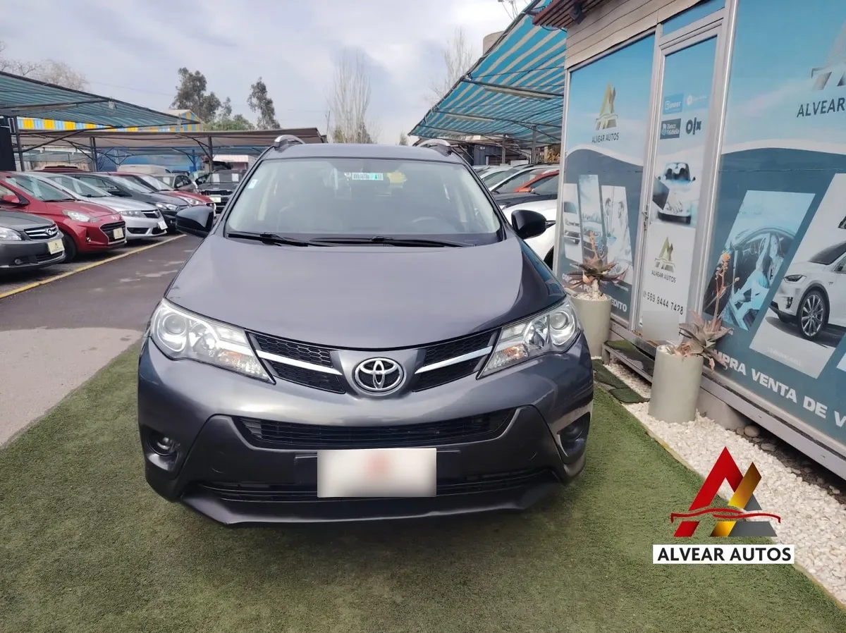 TOYOTA RAV4 2.5 Advantage Limited Bt At 4x2 año 2015