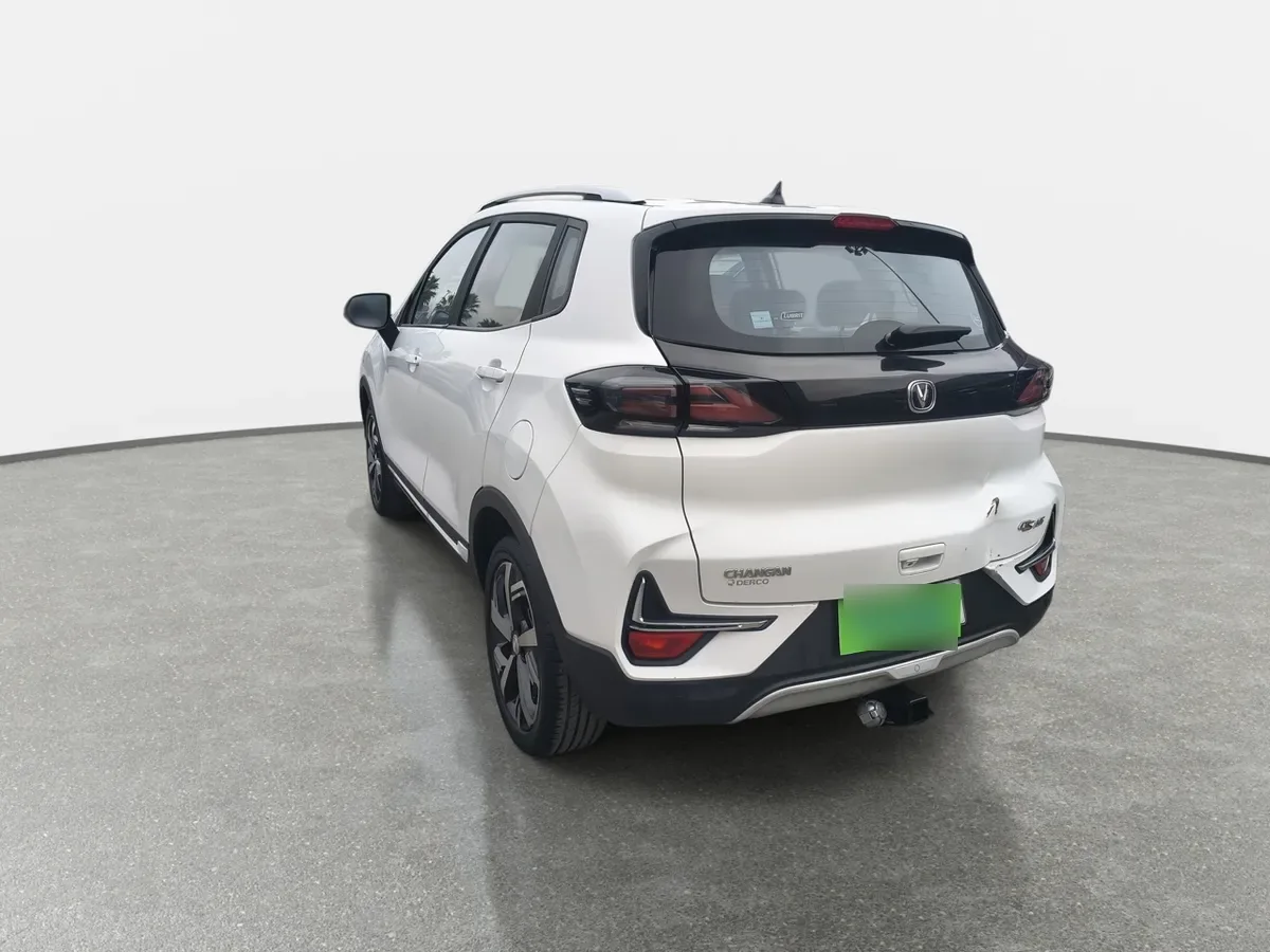 Changan Cs15 1.5 Elite 4x2 Mt 5p año 2024