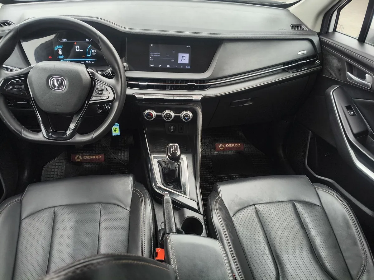 Changan Cs15 1.5 Elite 4x2 Mt 5p año 2024