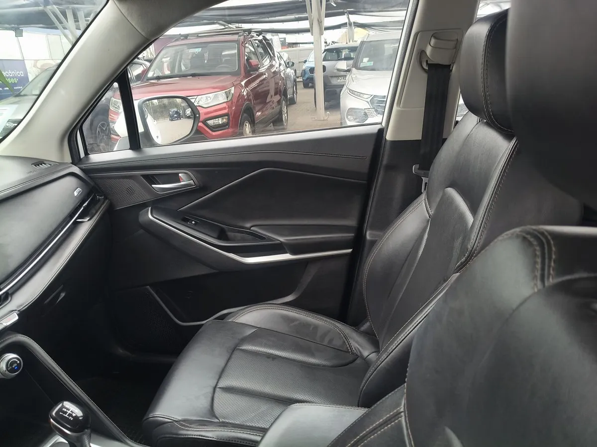 Changan Cs15 1.5 Elite 4x2 Mt 5p año 2024