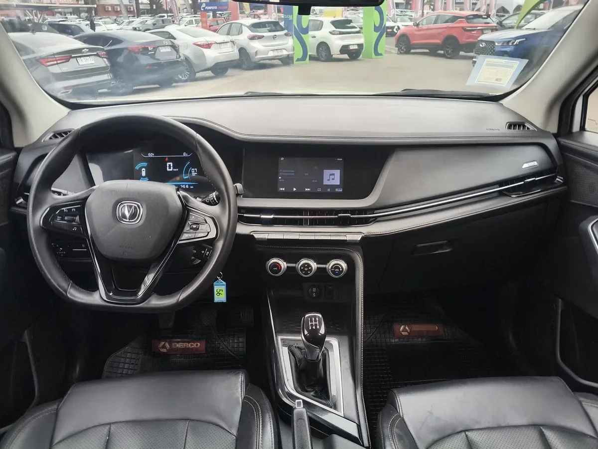 Changan Cs15 1.5 Elite 4x2 Mt 5p año 2024
