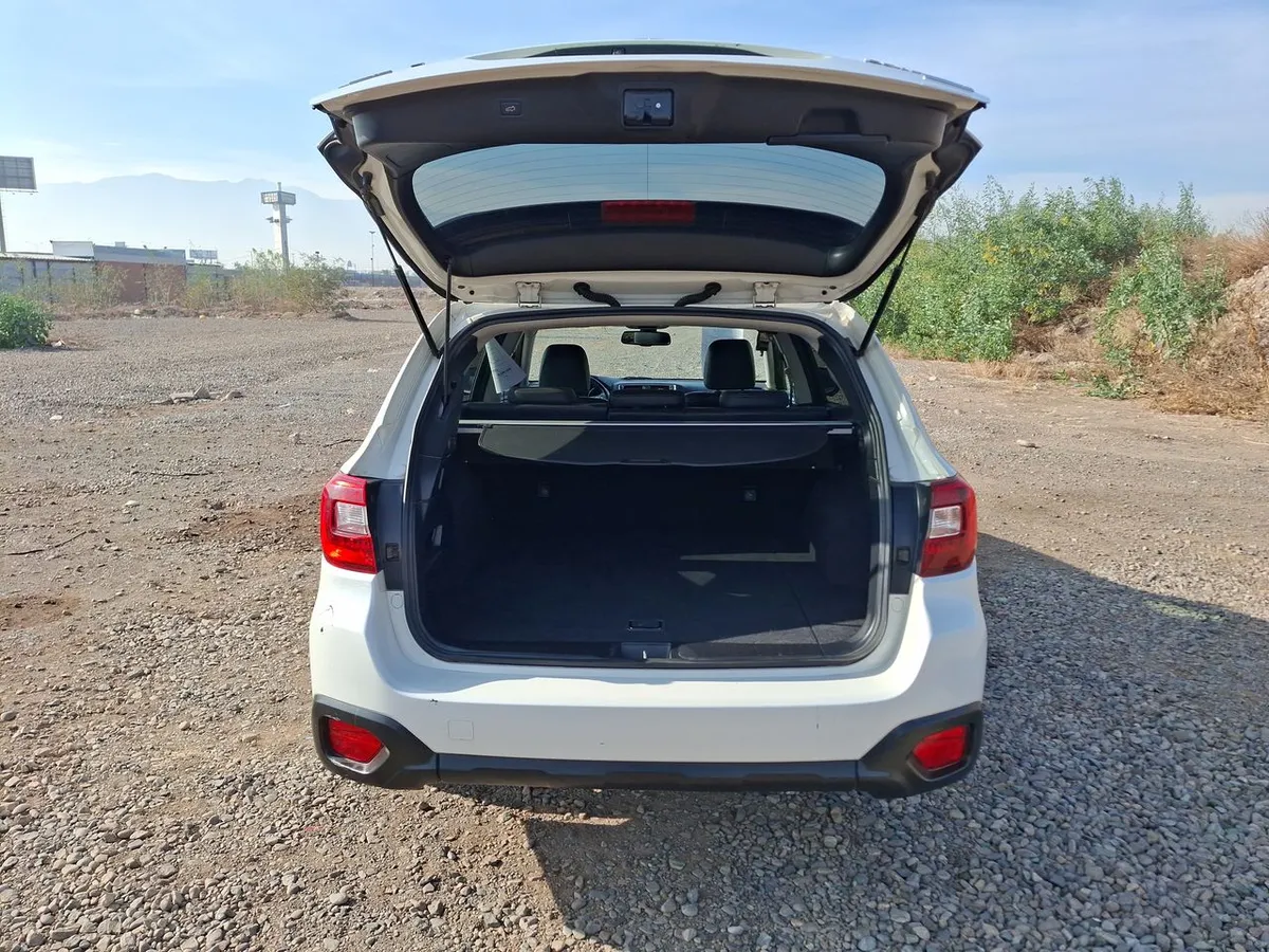 Subaru Outback 2.0 Diesel Limited Awd Cvt At 5p año 2019