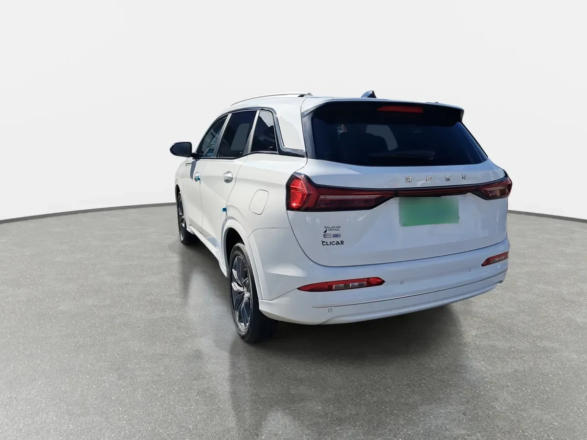 DFSK 600 1.5 Elite Hybrid 4x2 At 5p año 2026