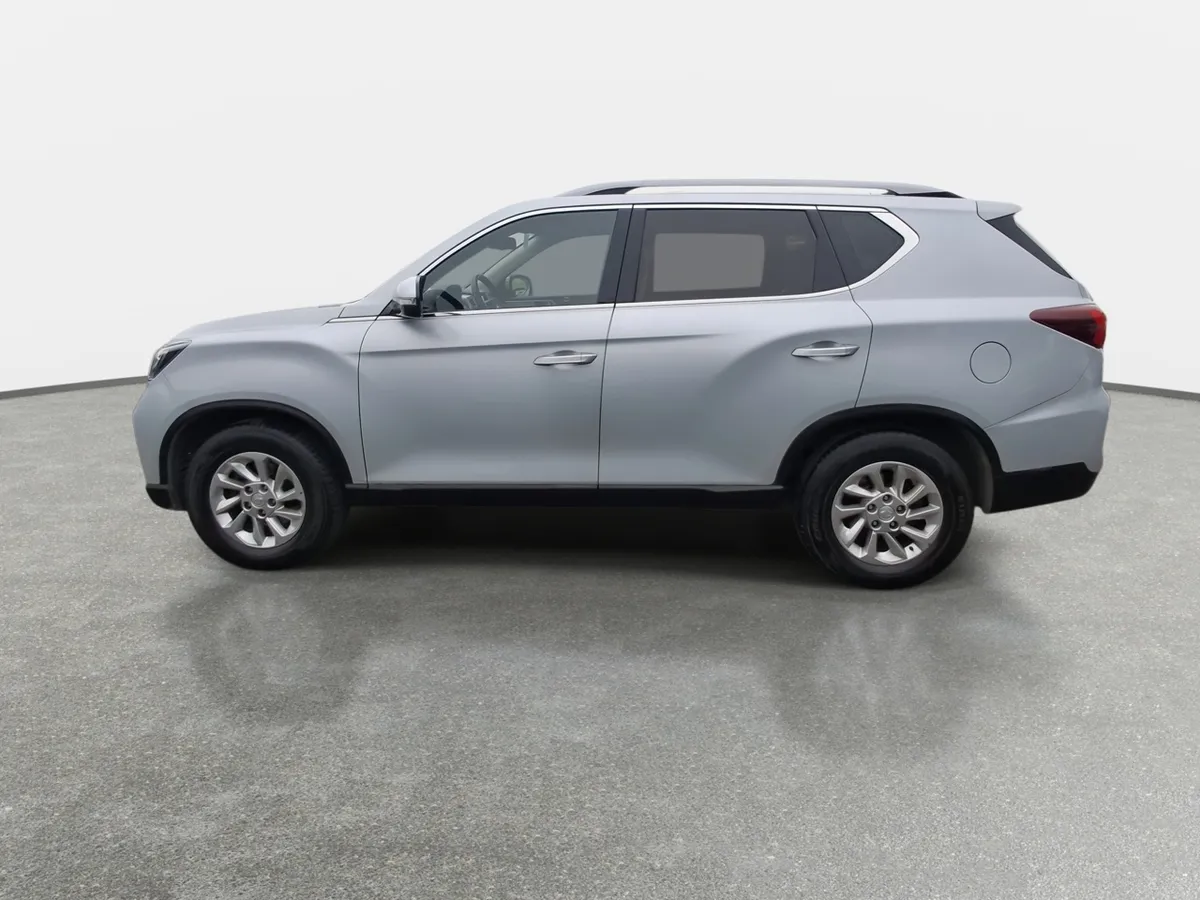 Ssangyong Rexton 2.2t Lx Diesel 4x2 2ab 8at 5p año 2023