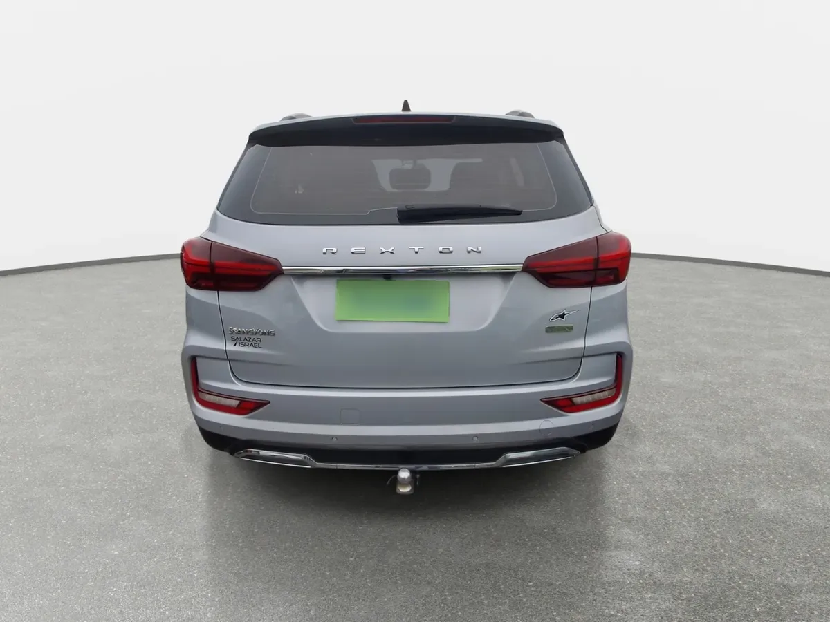 Ssangyong Rexton 2.2t Lx Diesel 4x2 2ab 8at 5p año 2023