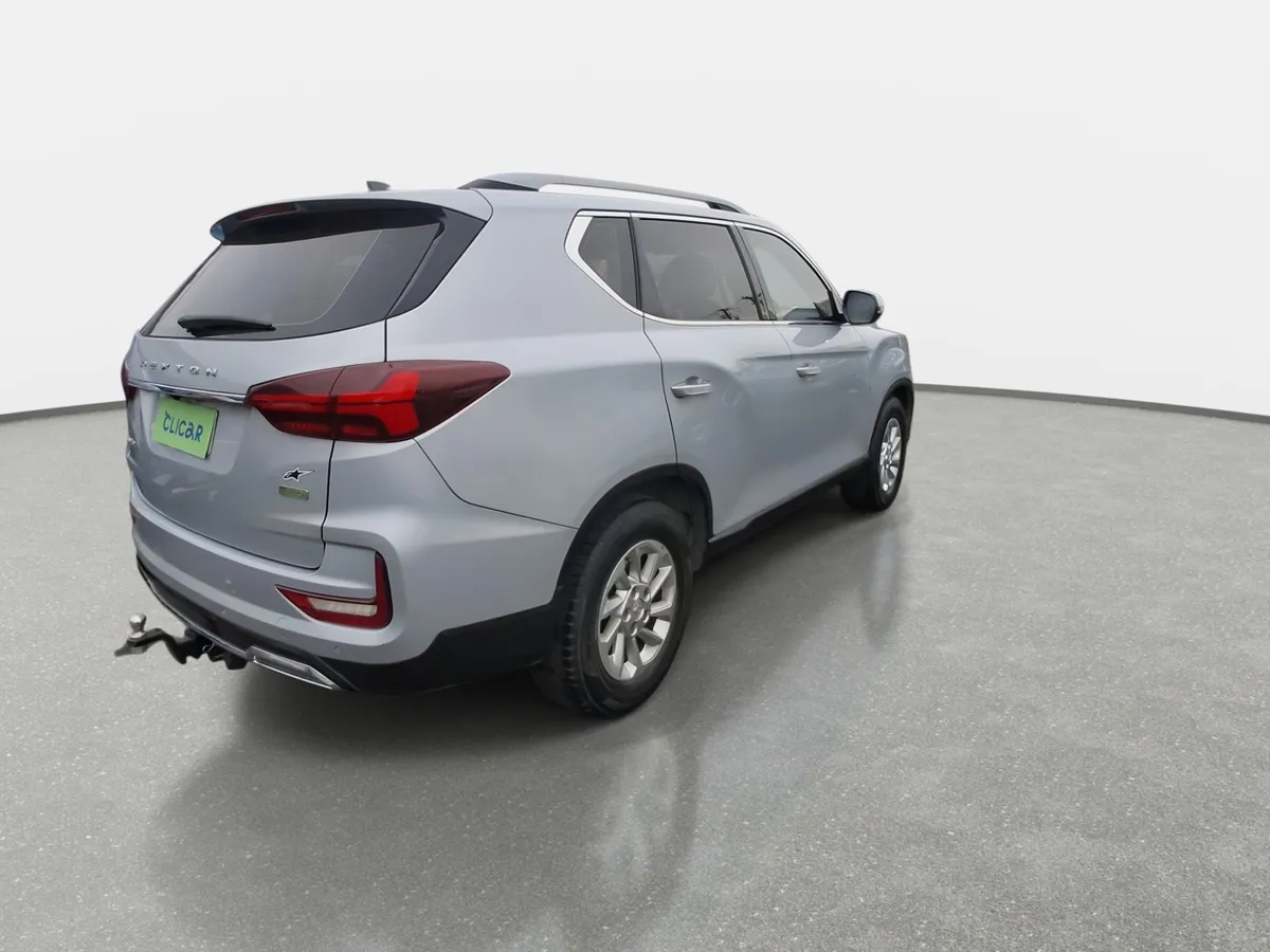 Ssangyong Rexton 2.2t Lx Diesel 4x2 2ab 8at 5p año 2023