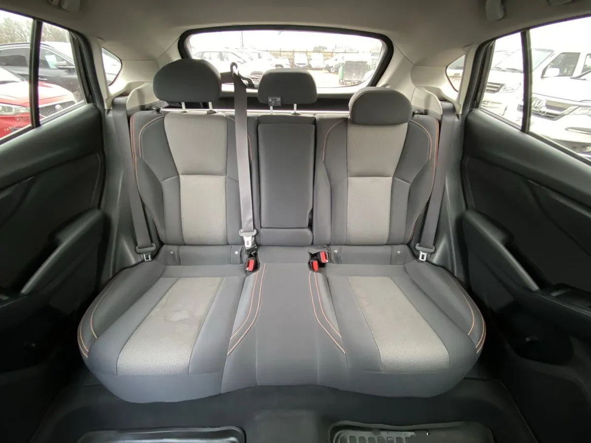 Subaru Xv 2.0i Awd Cvt At 5p año 2021