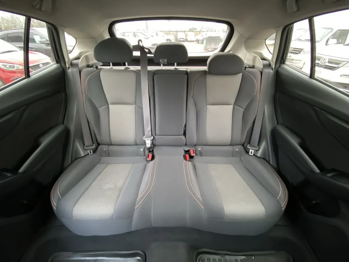 Subaru Xv 2.0i Awd Cvt At 5p año 2021
