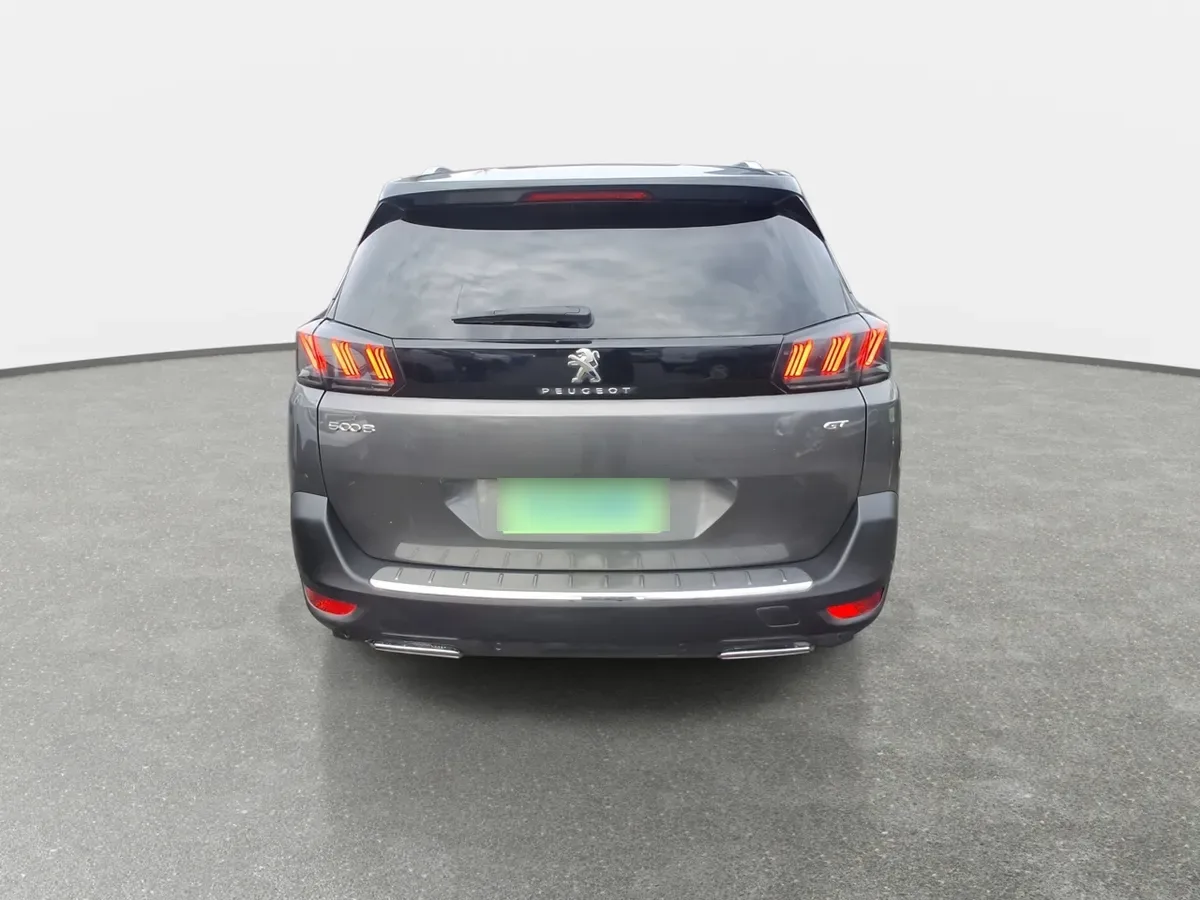 Peugeot 5008 1.6 Gt Puretech 180 4x2 Eat8 5p año 2023