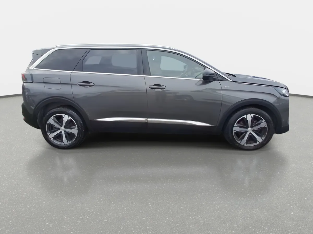 Peugeot 5008 1.6 Gt Puretech 180 4x2 Eat8 5p año 2023