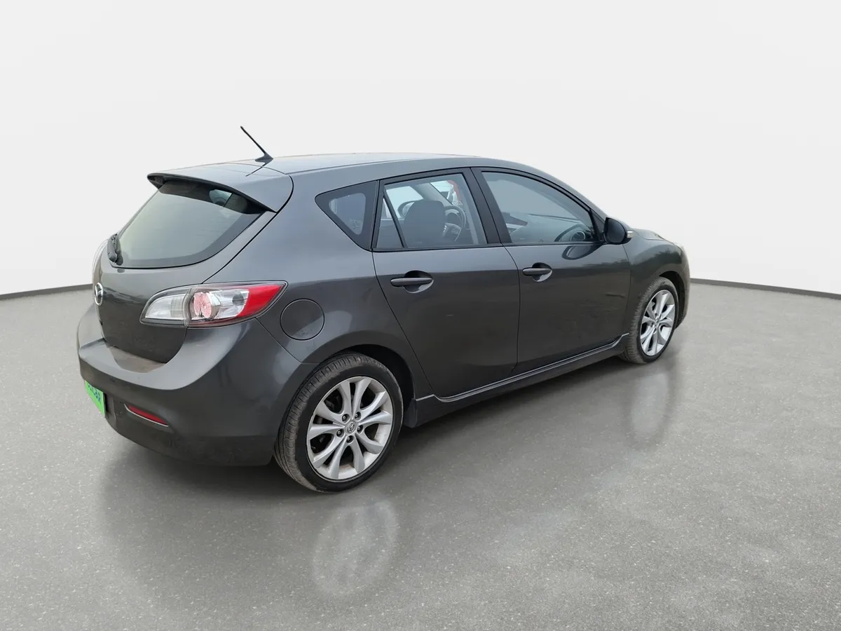 Mazda 3 2.0 Sport R 4x2 Te Mt 5p año 2011