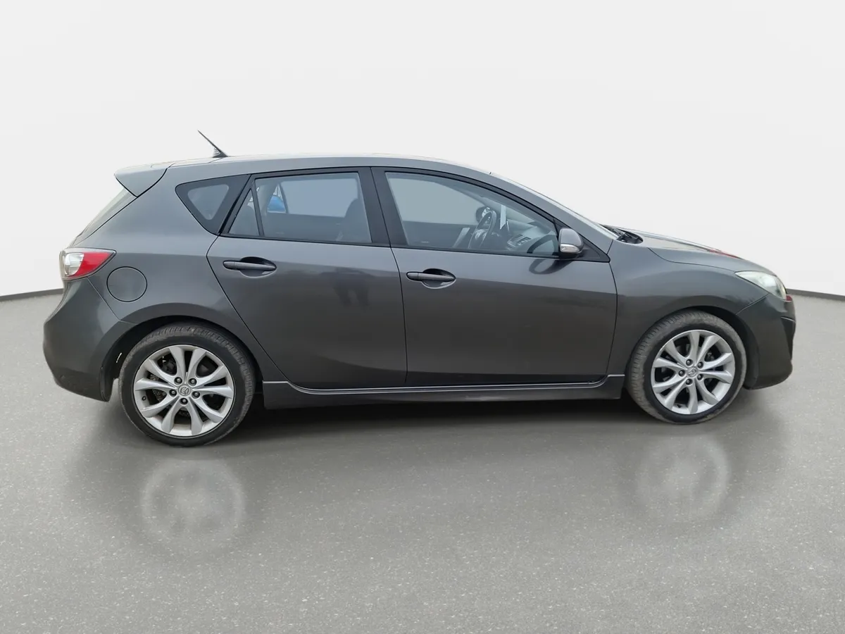 Mazda 3 2.0 Sport R 4x2 Te Mt 5p año 2011