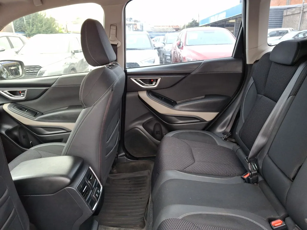 Subaru Forester 2.0i Xs Awd At 5p año 2022