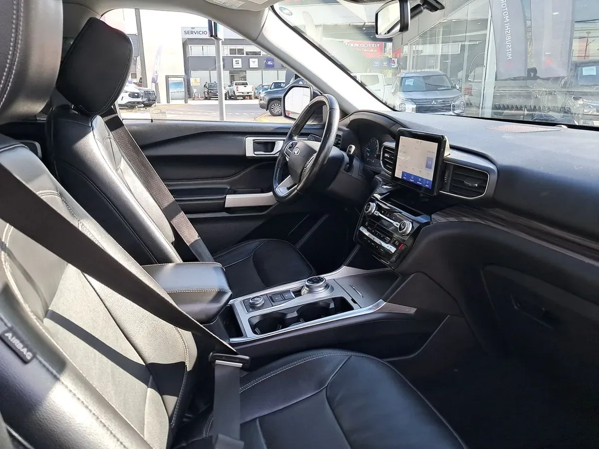 Ford Explorer 2.3 Ecoboost Limited 4x4 At 5p año 2022