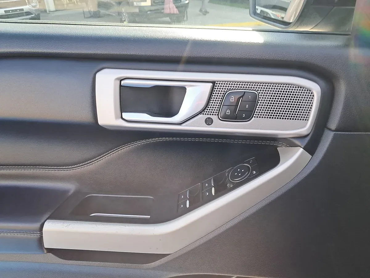 Ford Explorer 2.3 Ecoboost Limited 4x4 At 5p año 2022