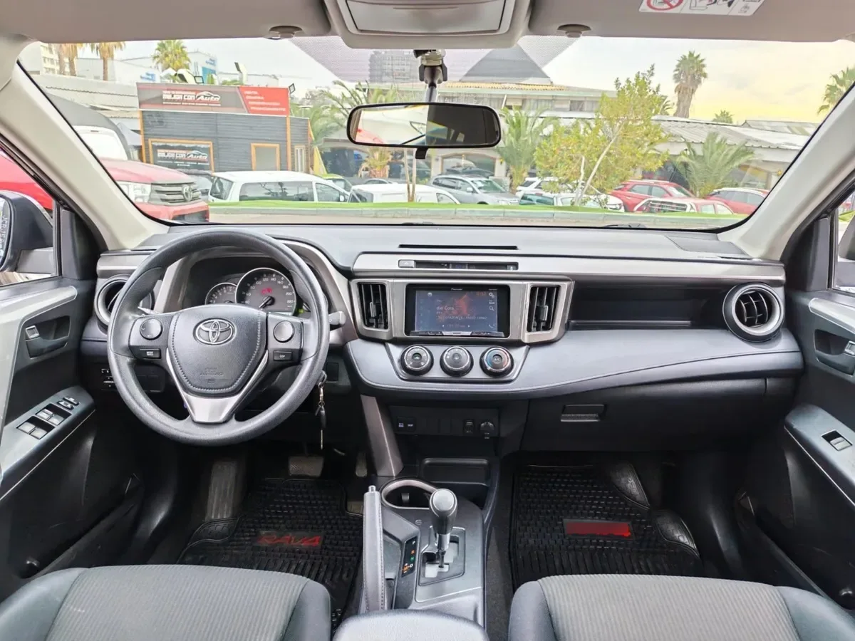 TOYOTA RAV4 2.0 Ac At 4x2 año 2017