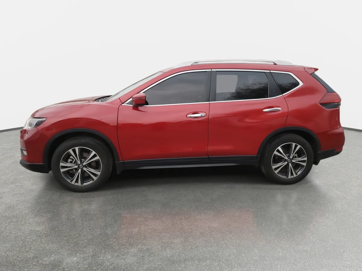 Nissan X-Trail 2.5 Advance 4x2 3row Cvt At 5p año 2023