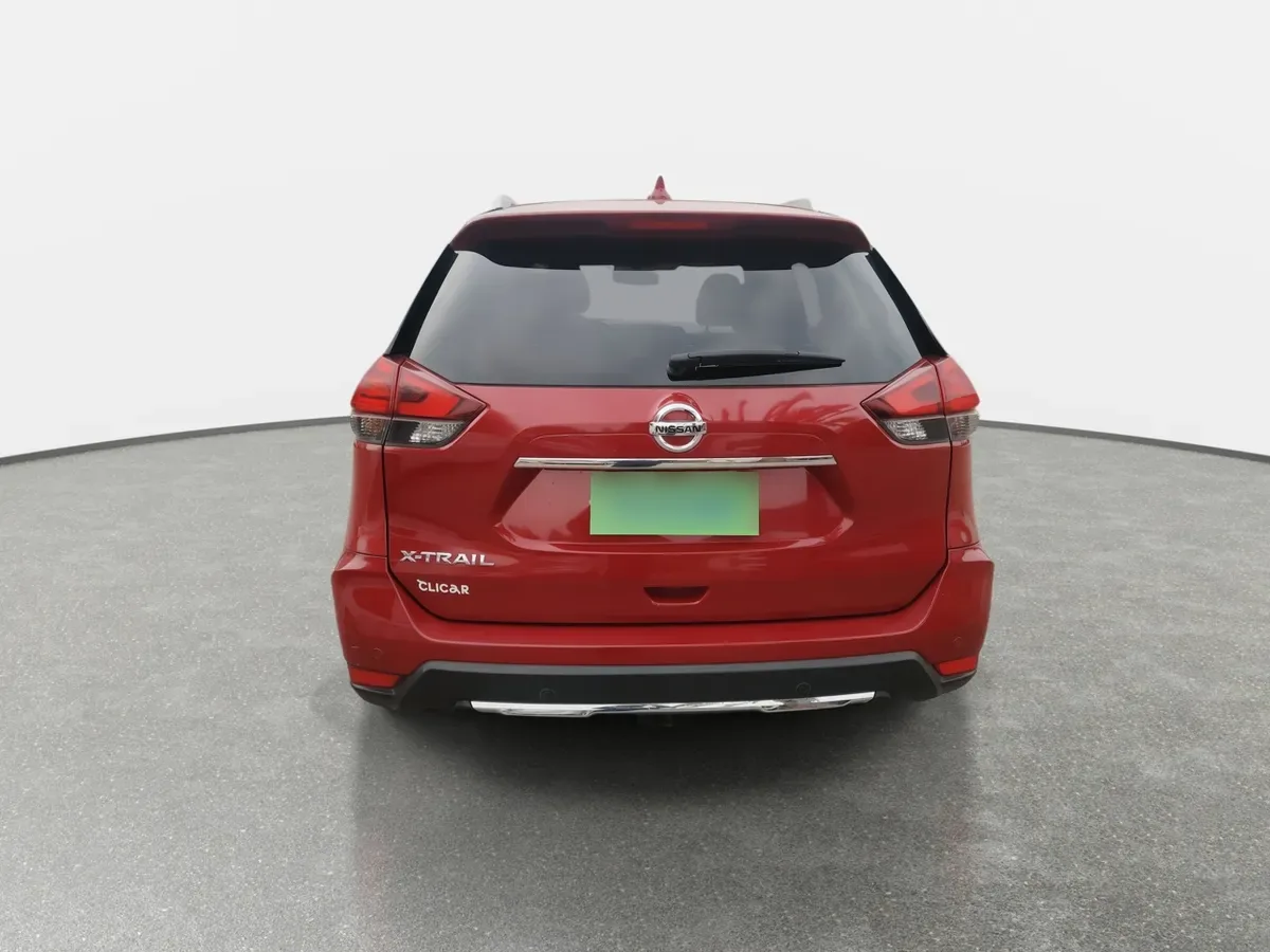 Nissan X-Trail 2.5 Advance 4x2 3row Cvt At 5p año 2023