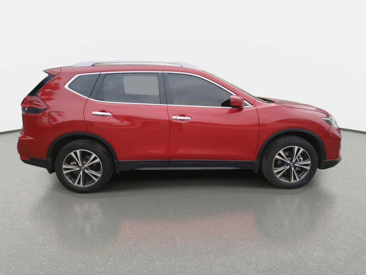 Nissan X-Trail 2.5 Advance 4x2 3row Cvt At 5p año 2023