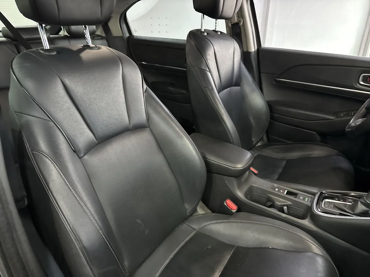 Honda Hr-V 1.5 Exl 4x2 Cvt At 5p año 2024