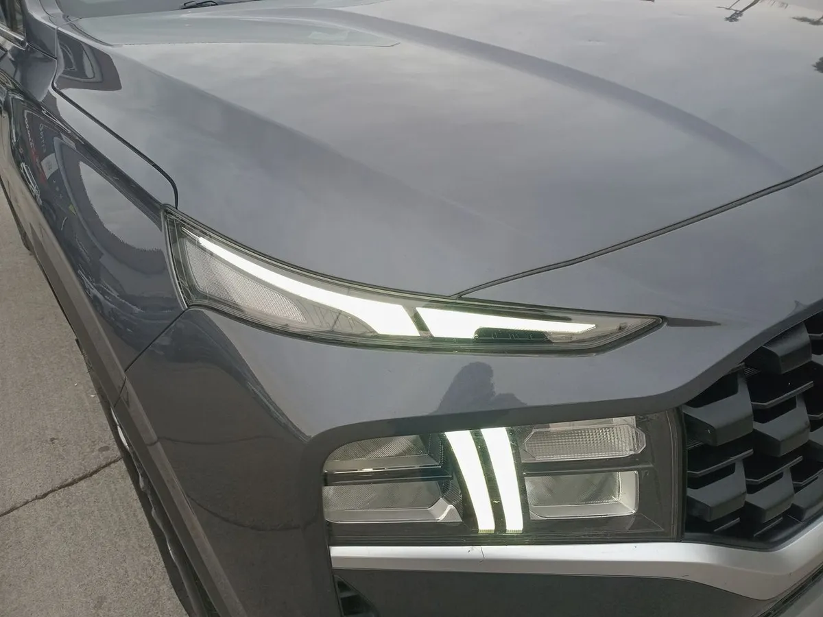Hyundai Santa Fe 2.5 Plus Fl 4x2 At 5p año 2022