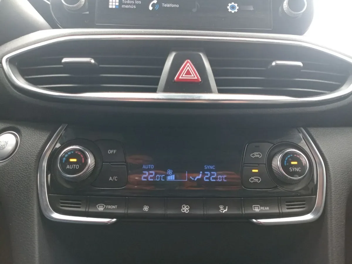 Hyundai Santa Fe 2.5 Plus Fl 4x2 At 5p año 2022